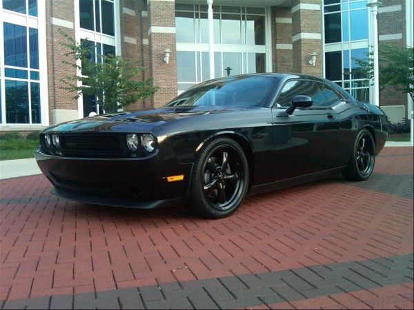2010-Dodge-Challenger-Fasr-Five-Car-600x450